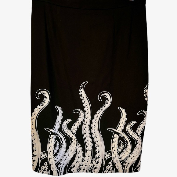 Tentacle Pencil Skirt - Sourpuss - Picture 6 of 6